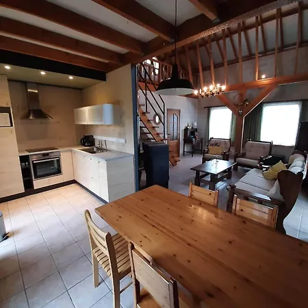 Cozy Escape In Holiday home *